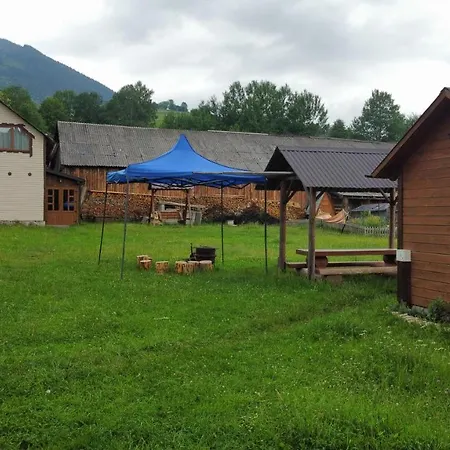 файні карпати شقة *